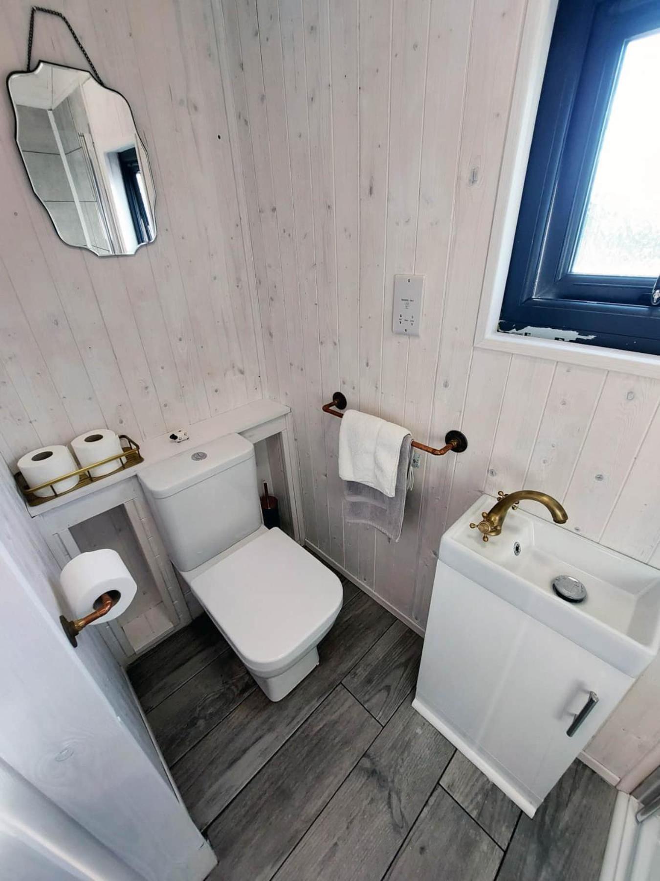Barnacre Green Cottage - Eco-Friendly Cosy Cottage Moreton  Eksteriør bilde